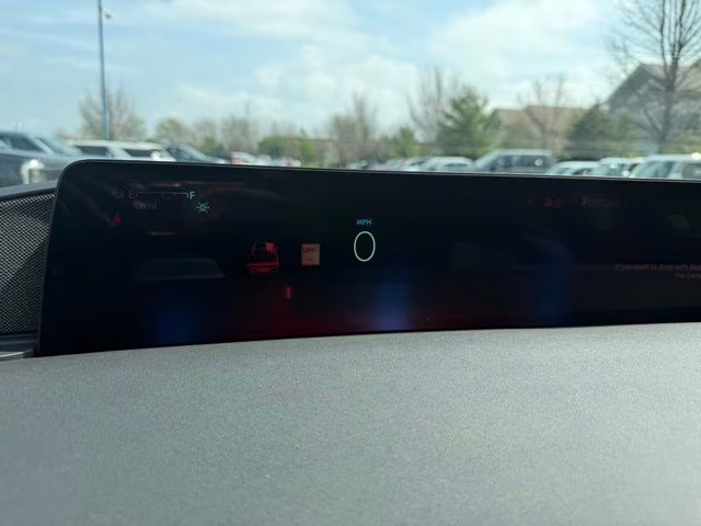 2026 Crystal White Metallic Clearcoat Lincoln Navigator Reserve 4X4 SUV