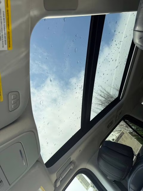 2026 Crystal White Metallic Clearcoat Lincoln Navigator Reserve 4X4 SUV