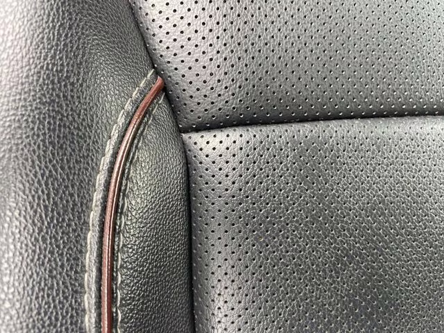 2023 Black Metallic Ford F-150 Lariat 4X4 Truck