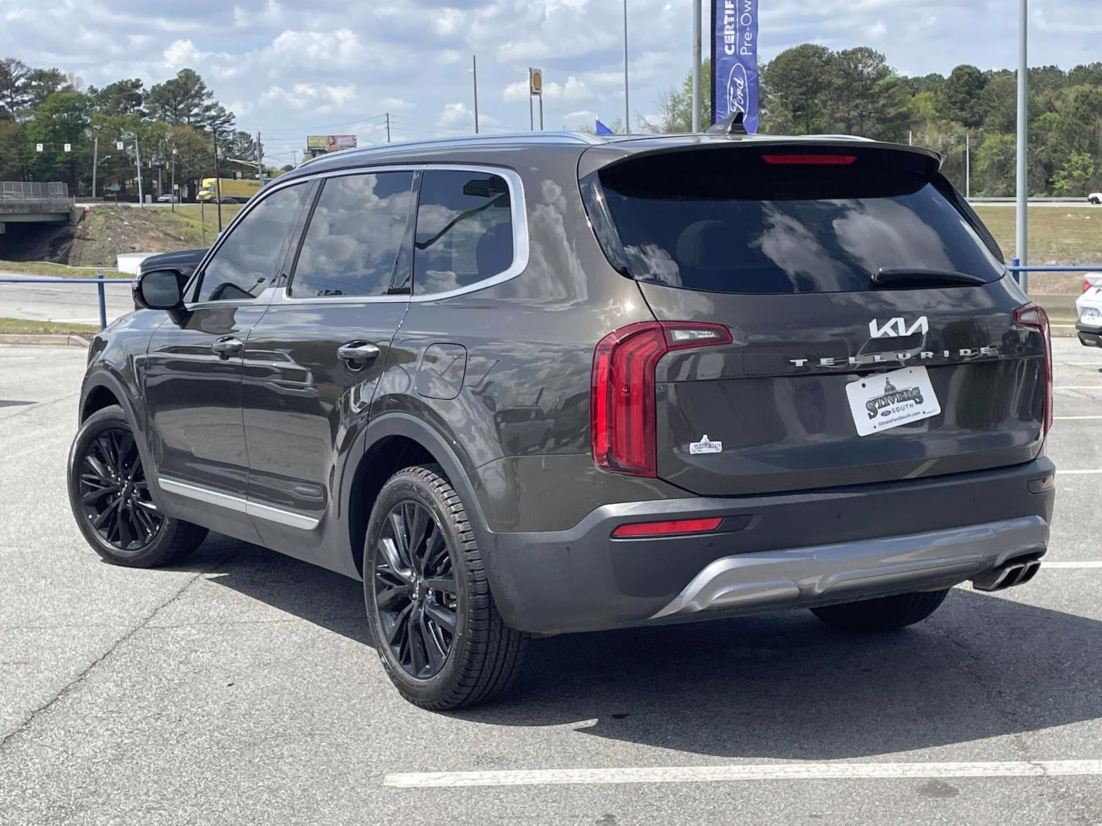 2022 Dark Moss Kia Telluride SX FWD SUV