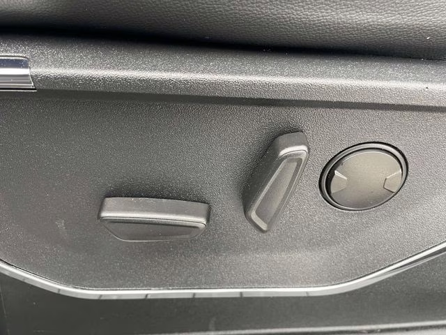 2023 Black Metallic Ford F-150 Lariat 4X4 Truck