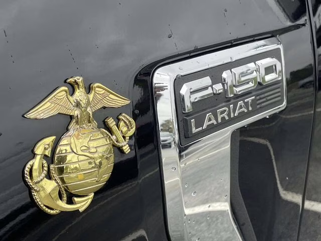 2023 Black Metallic Ford F-150 Lariat 4X4 Truck