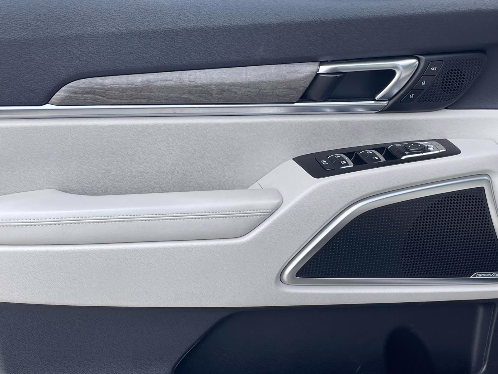 2022 Dark Moss Kia Telluride SX FWD SUV