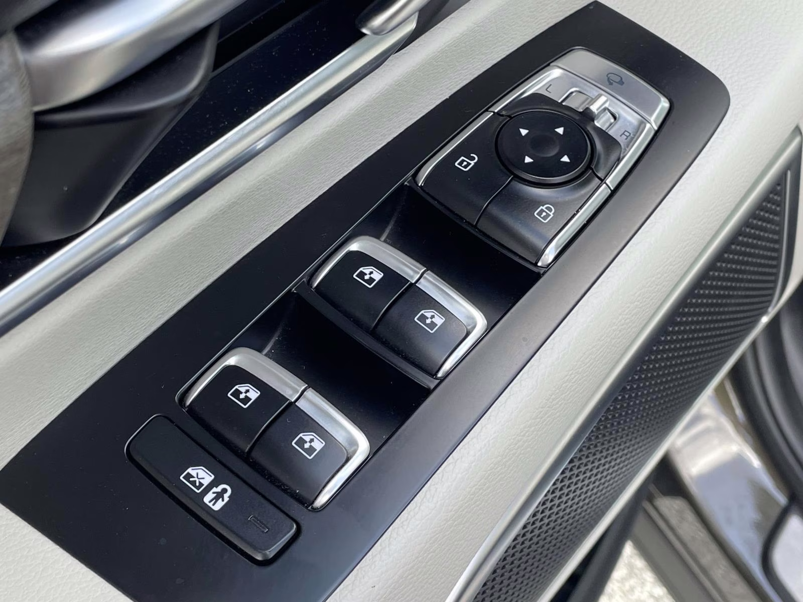 2022 Dark Moss Kia Telluride SX FWD SUV