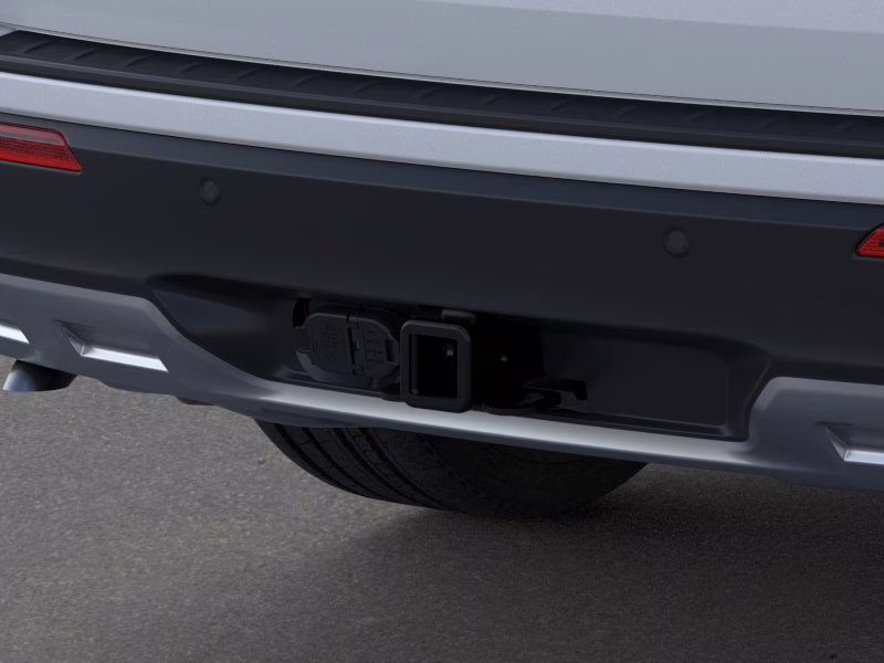 2026 Space White Metallic Ford Explorer Active 4X4 SUV