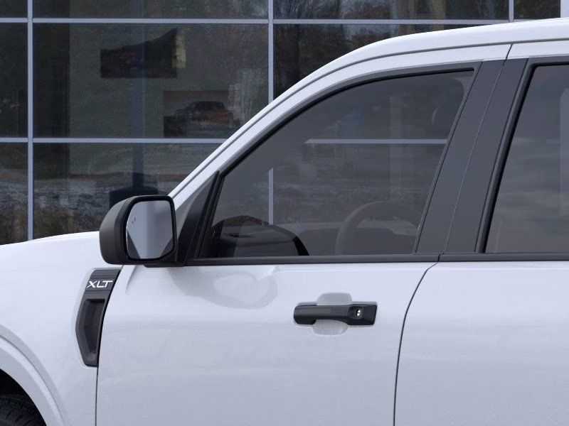 2026 Space White Metallic Ford Maverick XLT AWD Truck