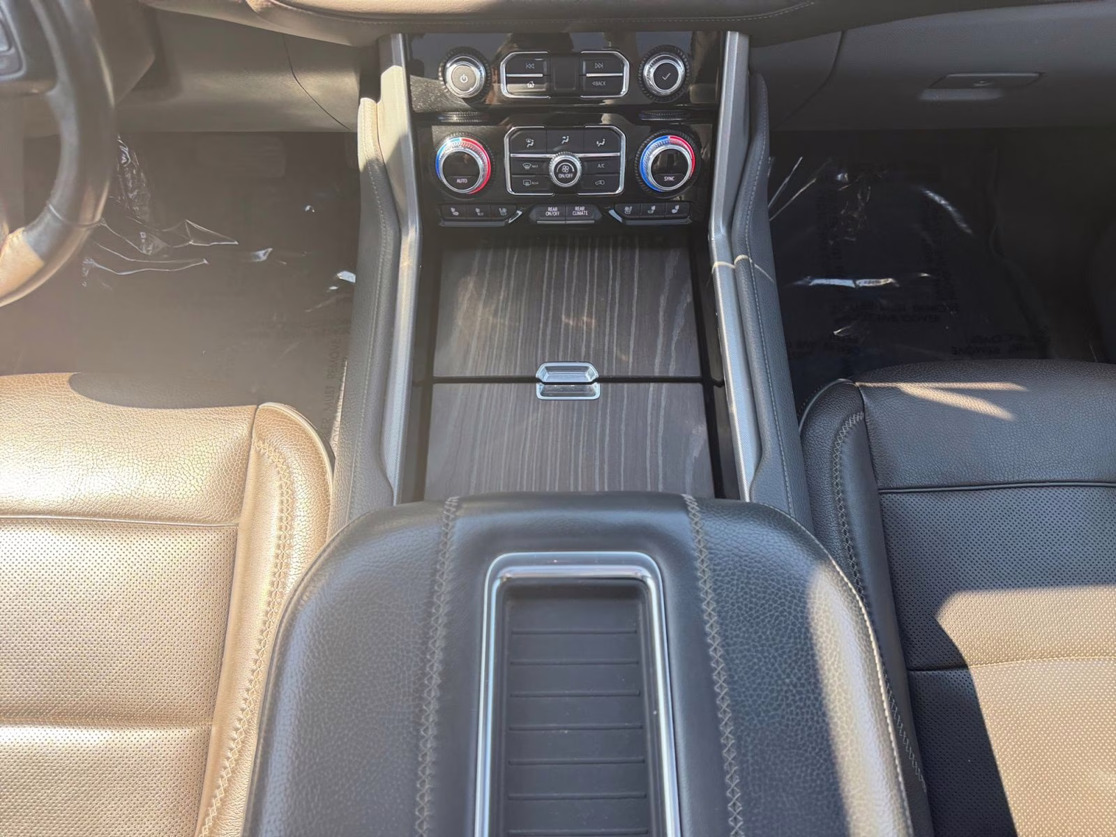 2021 Midnight Blue Metallic GMC Yukon Denali 4X4 SUV