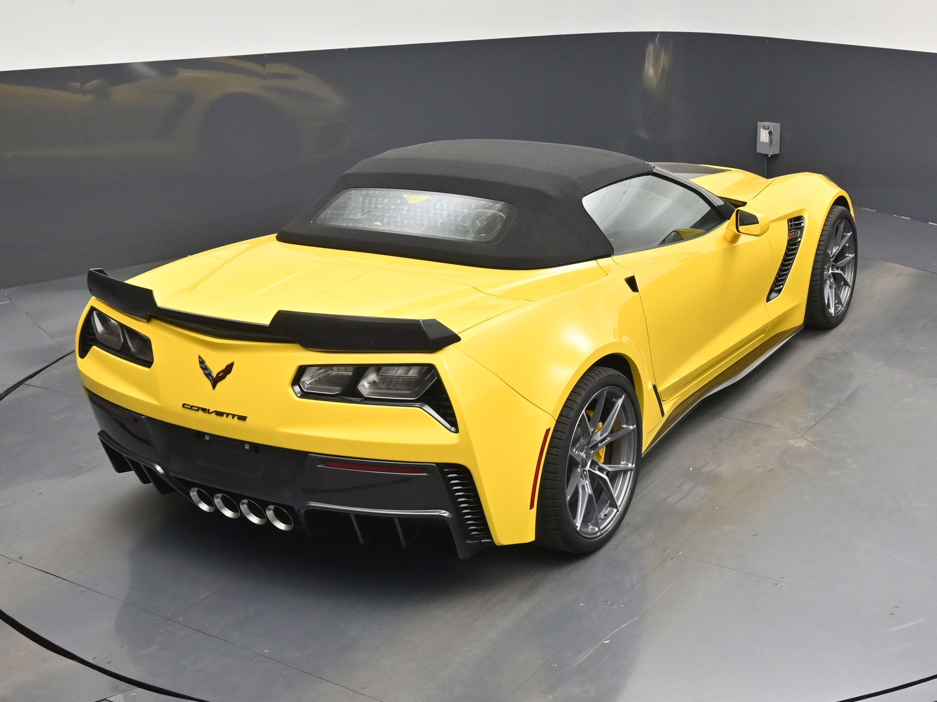 2017 Corvette Racing Yellow Tintcoat Chevrolet Corvette Z06 RWD Convertible