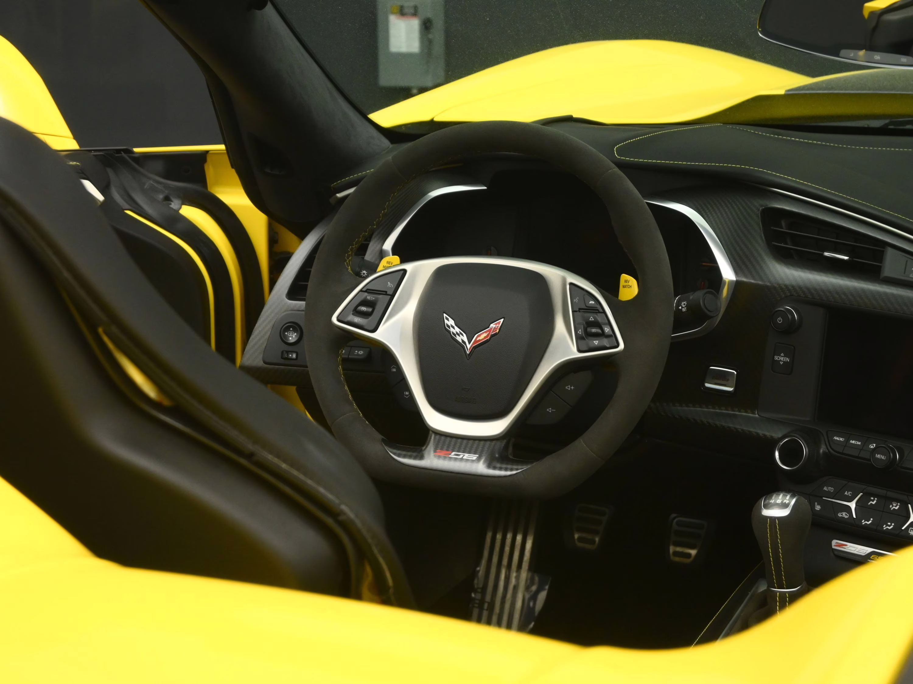 2017 Corvette Racing Yellow Tintcoat Chevrolet Corvette Z06 RWD Convertible