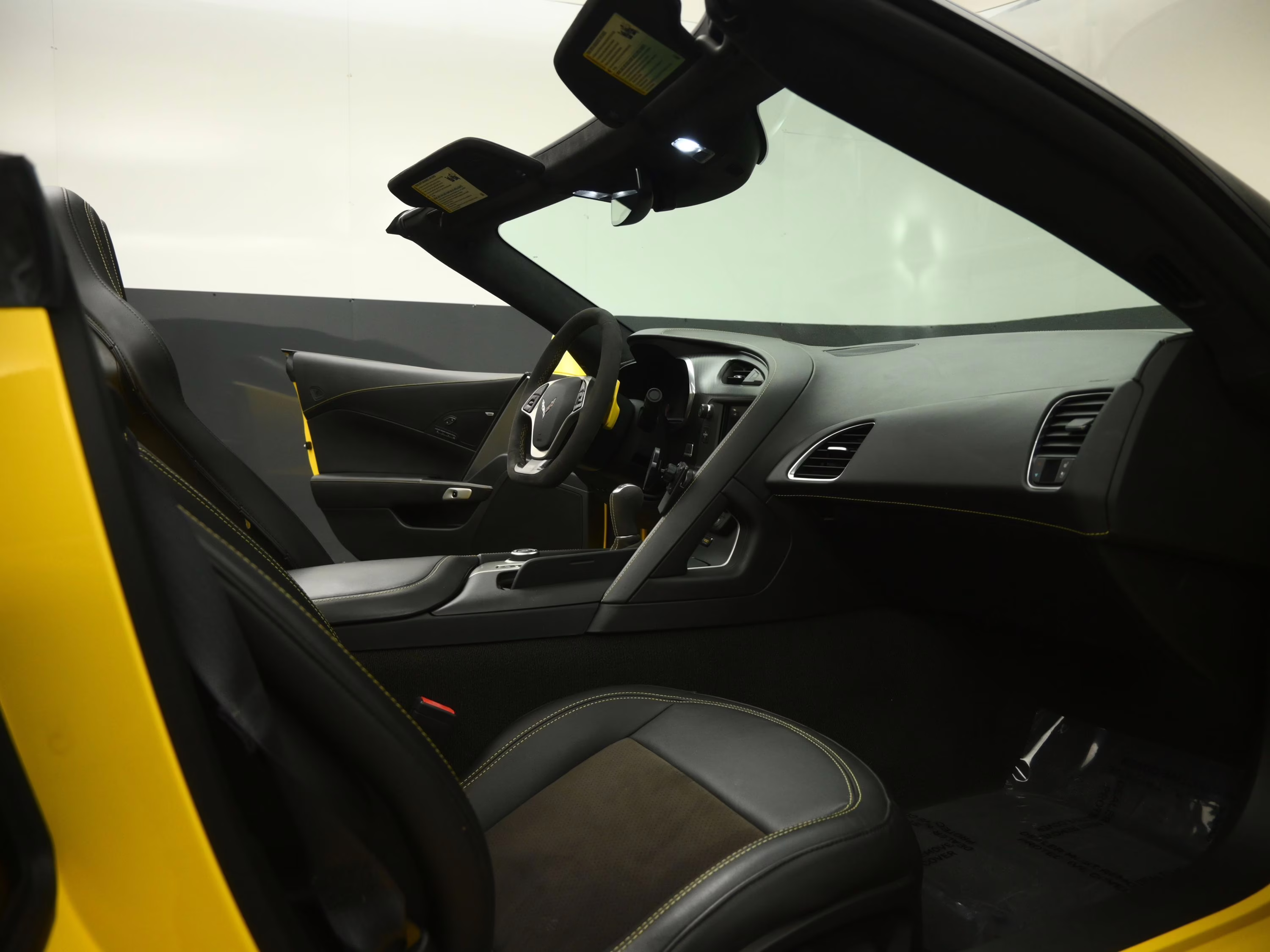 2017 Corvette Racing Yellow Tintcoat Chevrolet Corvette Z06 RWD Convertible