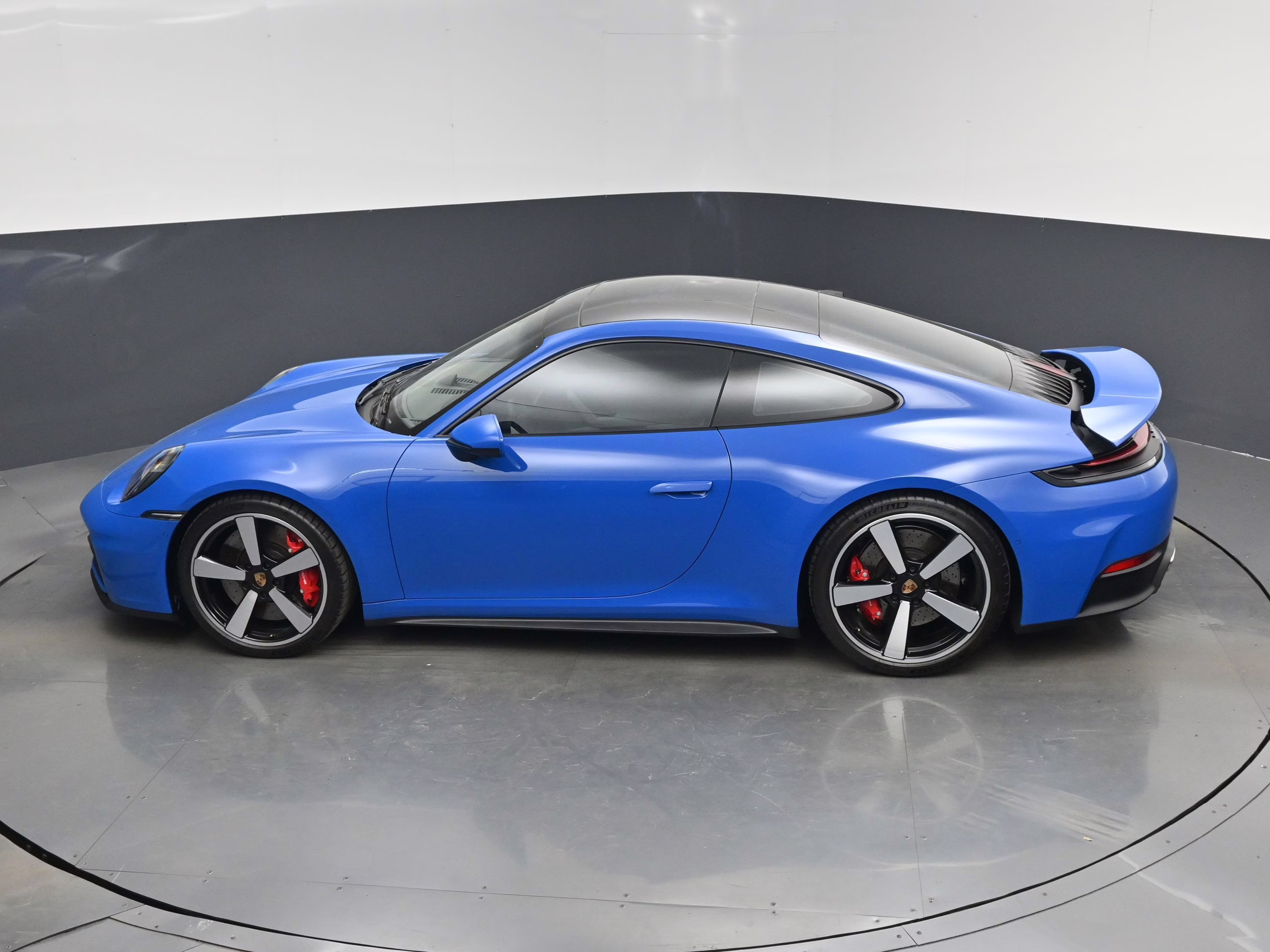 2025 Lugano Blue Porsche 911 Carrera S RWD Coupe