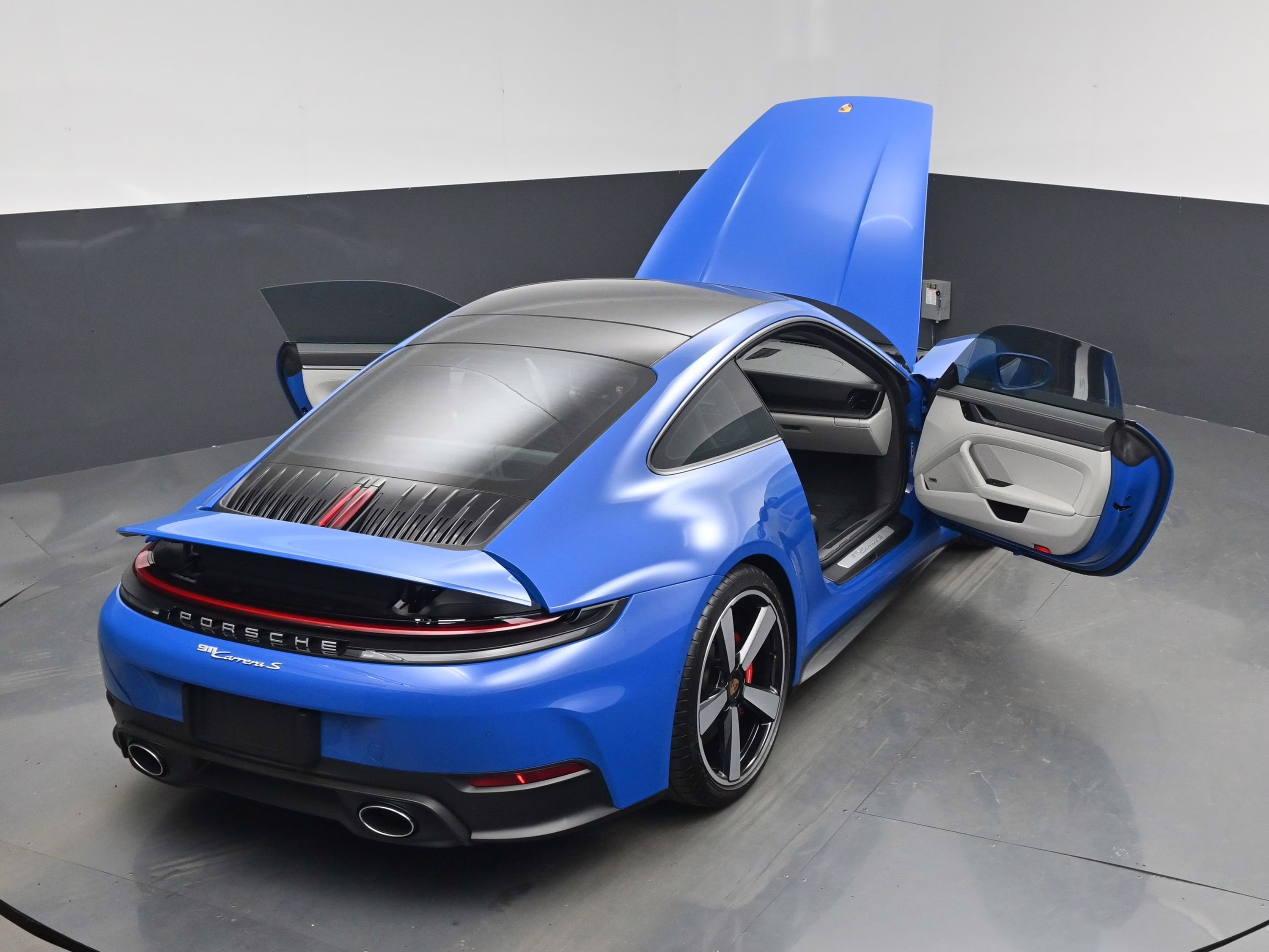 2025 Lugano Blue Porsche 911 Carrera S RWD Coupe