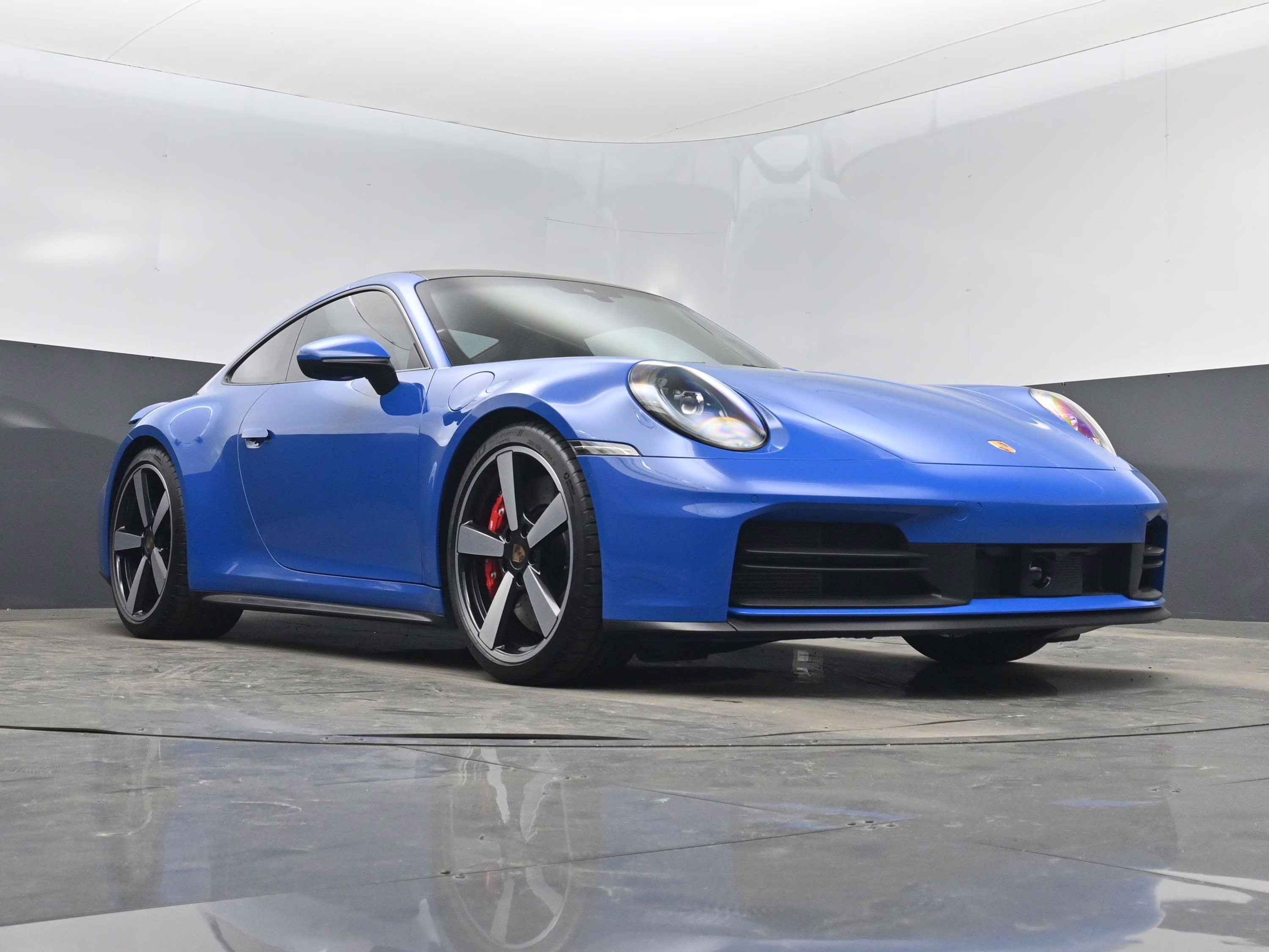 2025 Lugano Blue Porsche 911 Carrera S RWD Coupe