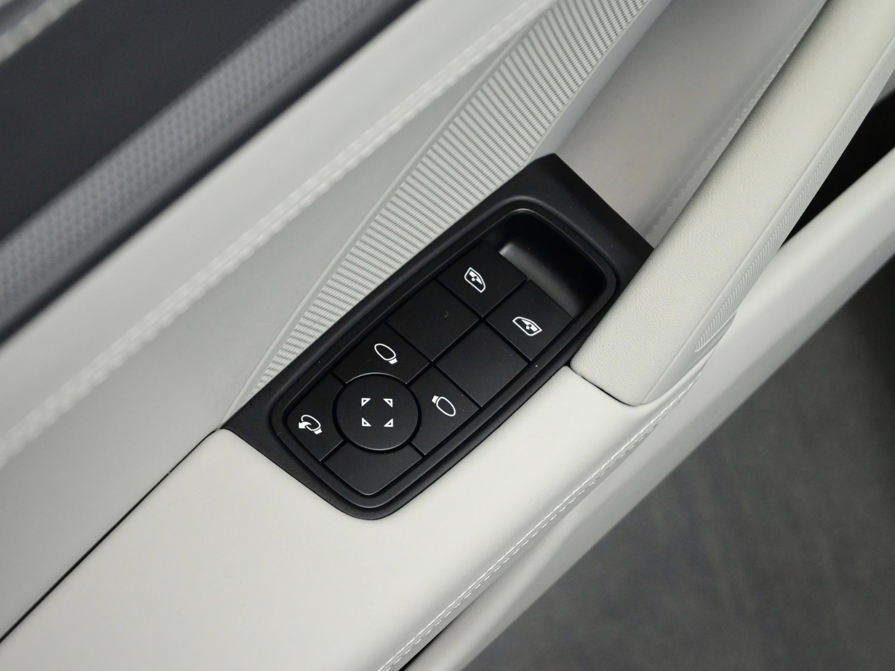 2025 Lugano Blue Porsche 911 Carrera S RWD Coupe