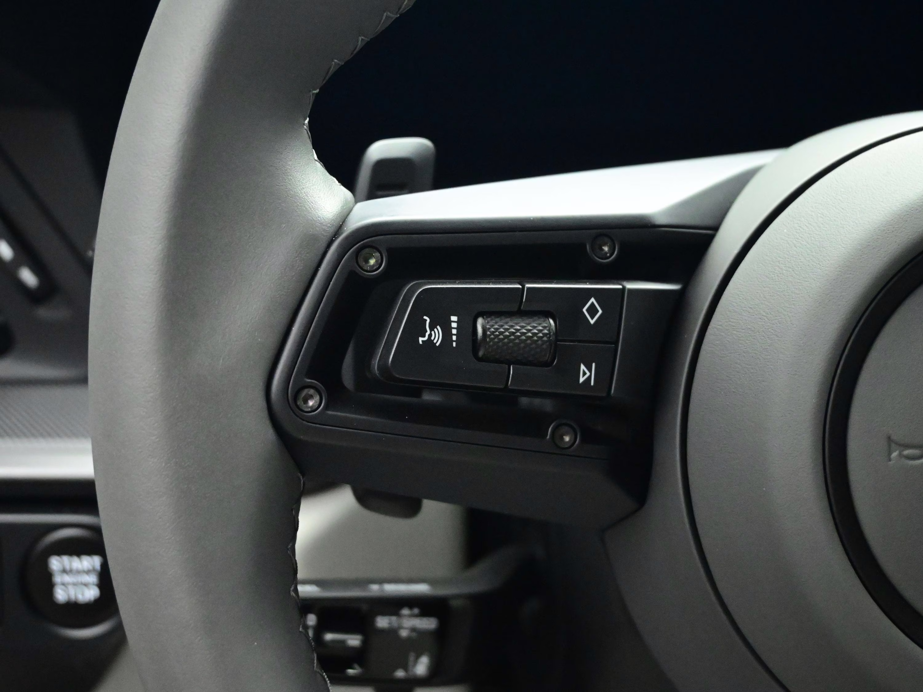 2025 Lugano Blue Porsche 911 Carrera S RWD Coupe