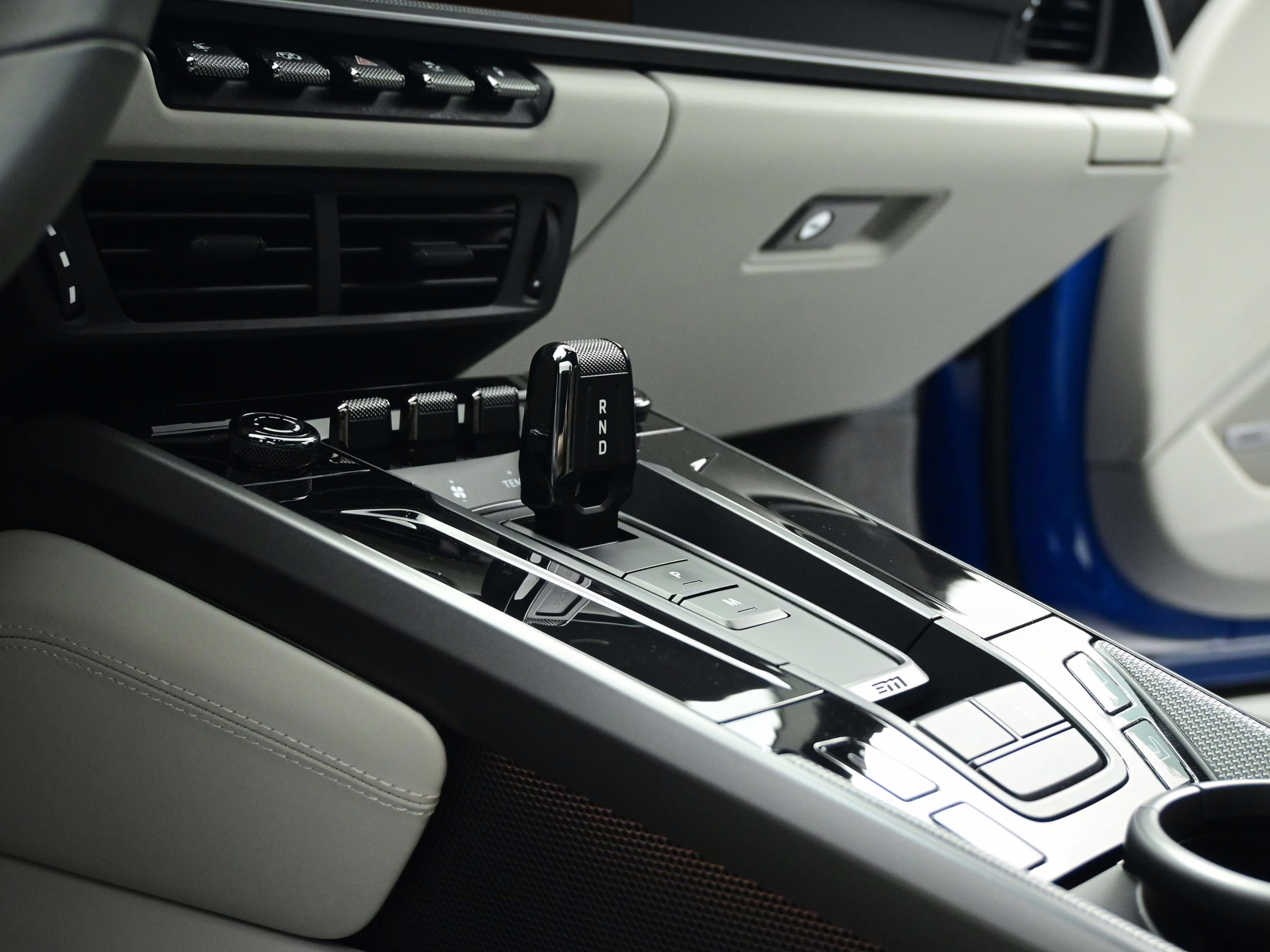 2025 Lugano Blue Porsche 911 Carrera S RWD Coupe