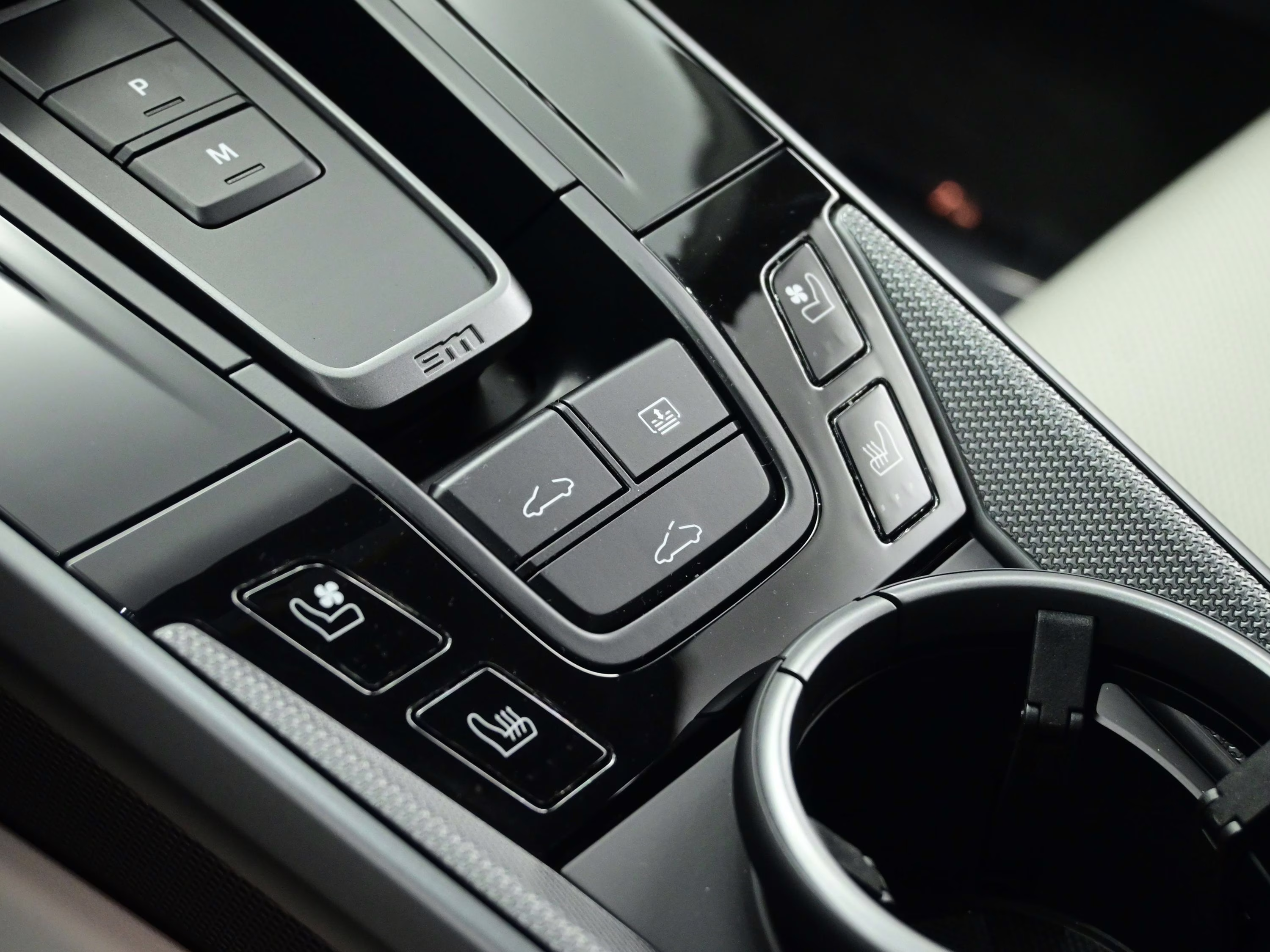 2025 Lugano Blue Porsche 911 Carrera S RWD Coupe