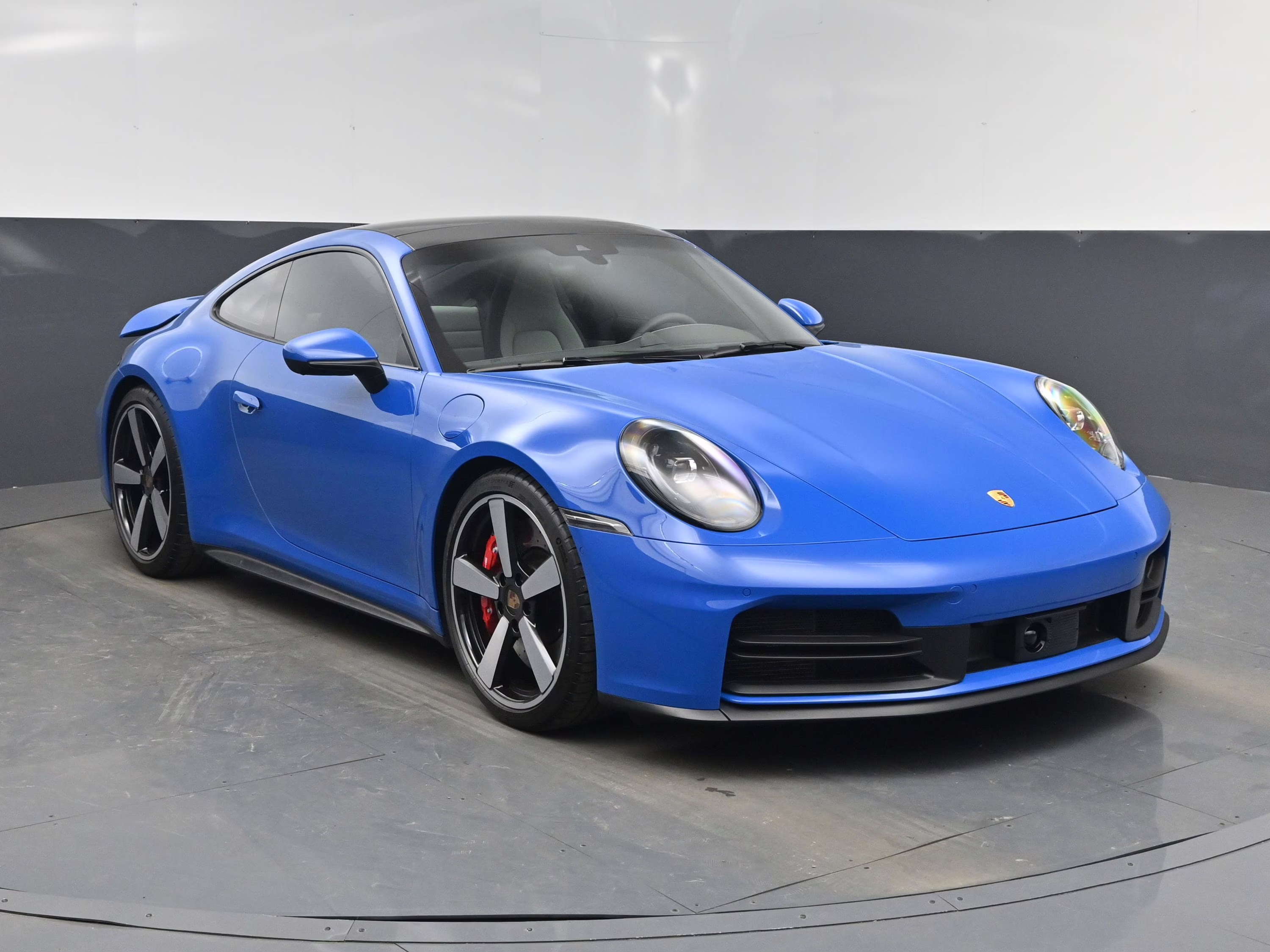2025 Lugano Blue Porsche 911 Carrera S RWD Coupe