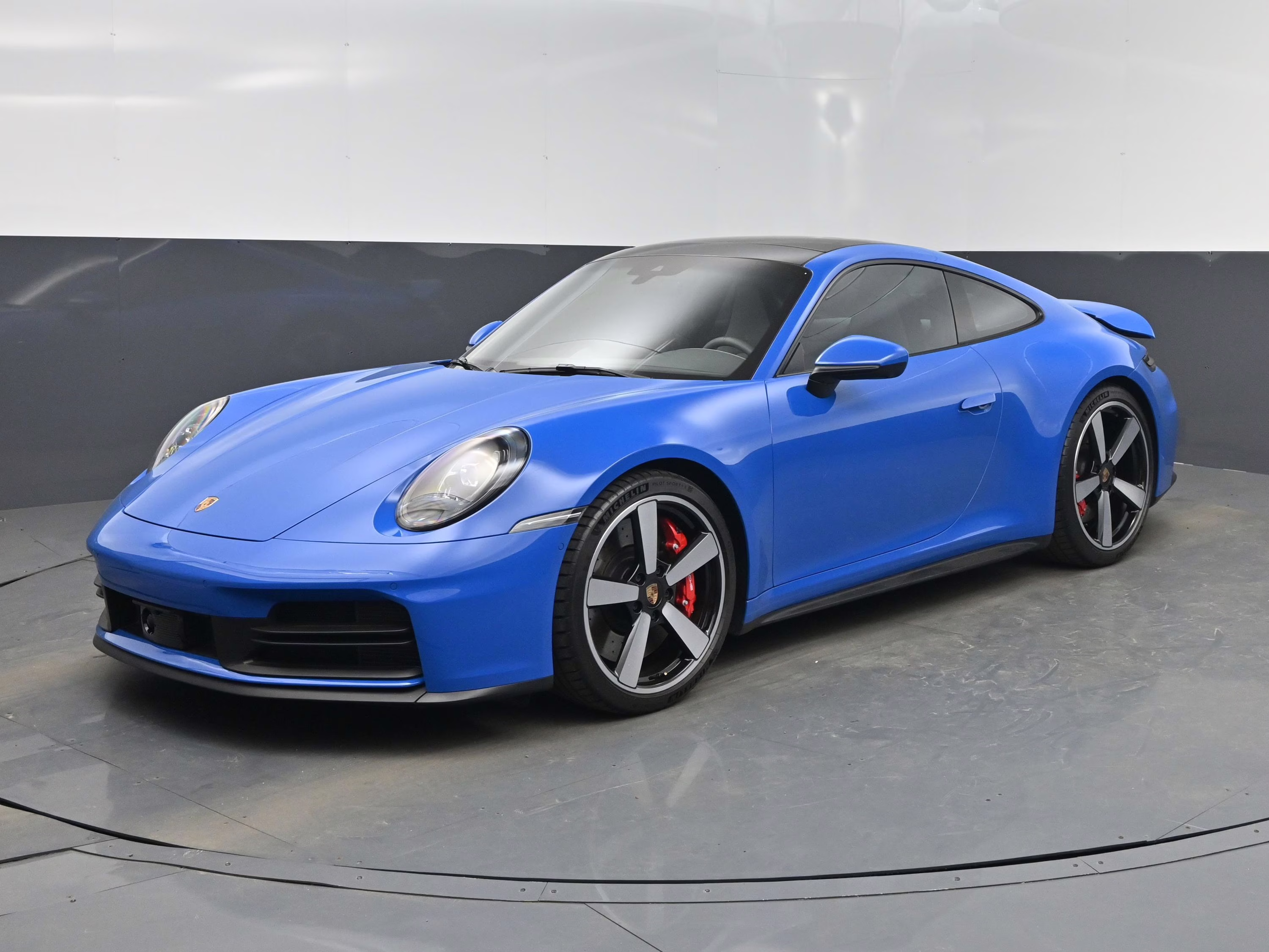 2025 Lugano Blue Porsche 911 Carrera S RWD Coupe