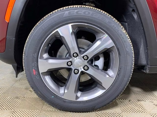 2026 Velvet Red Pearlcoat Jeep Grand Cherokee Limited 4X4 SUV