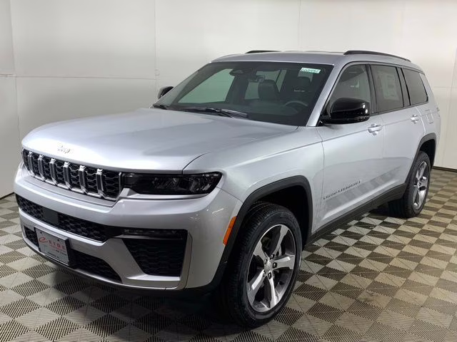 2026 Silver Zynith Jeep Grand Cherokee L Limited 4X4 SUV
