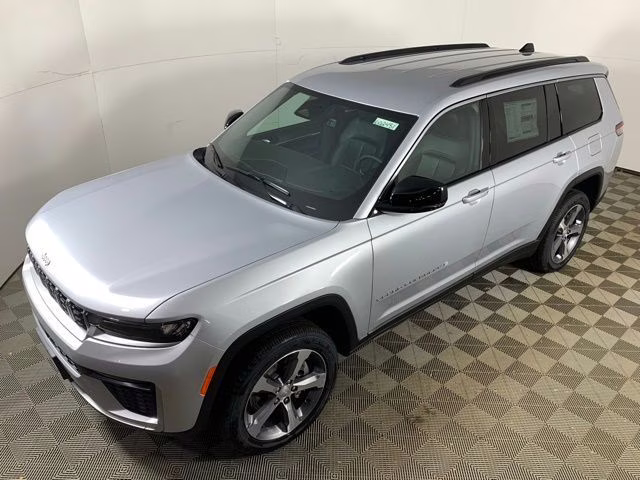 2026 Silver Zynith Jeep Grand Cherokee L Limited 4X4 SUV