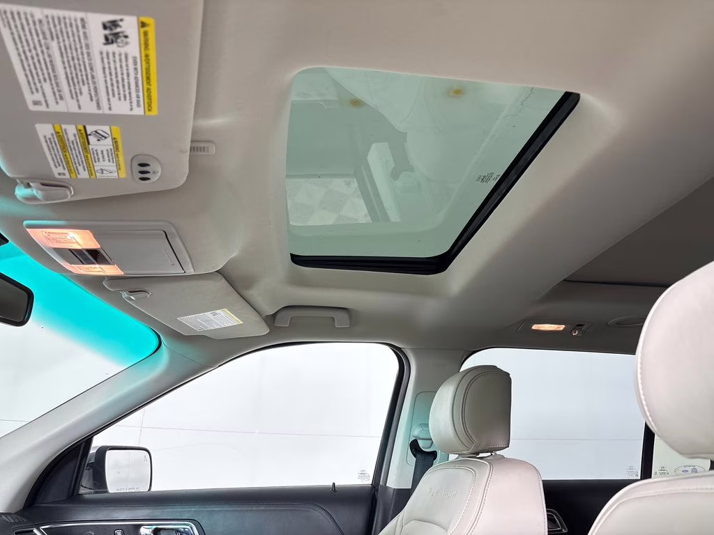 2017 Ingot Silver Ford Explorer Platinum 4X4 SUV