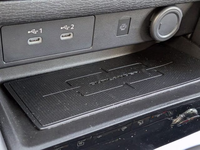 2025 Labrador Black Pearl Mitsubishi Outlander SE FWD SUV