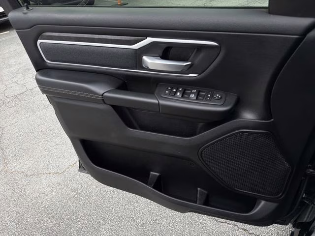 2023 Diamond Black Crystal Pearlcoat Ram 1500 Big Horn/Lone Star 4X4 Truck