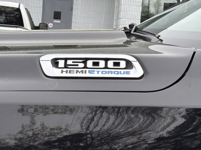 2023 Diamond Black Crystal Pearlcoat Ram 1500 Big Horn/Lone Star 4X4 Truck