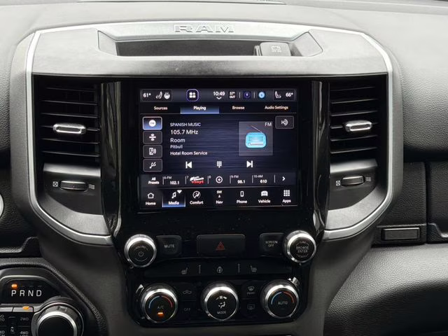 2023 Diamond Black Crystal Pearlcoat Ram 1500 Big Horn/Lone Star 4X4 Truck