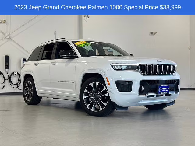 2023 Bright White Clearcoat Jeep Grand Cherokee Overland 4X4 SUV