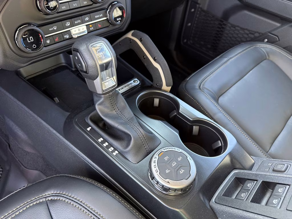 2026 Sand Ford Bronco Badlands 4X4 SUV