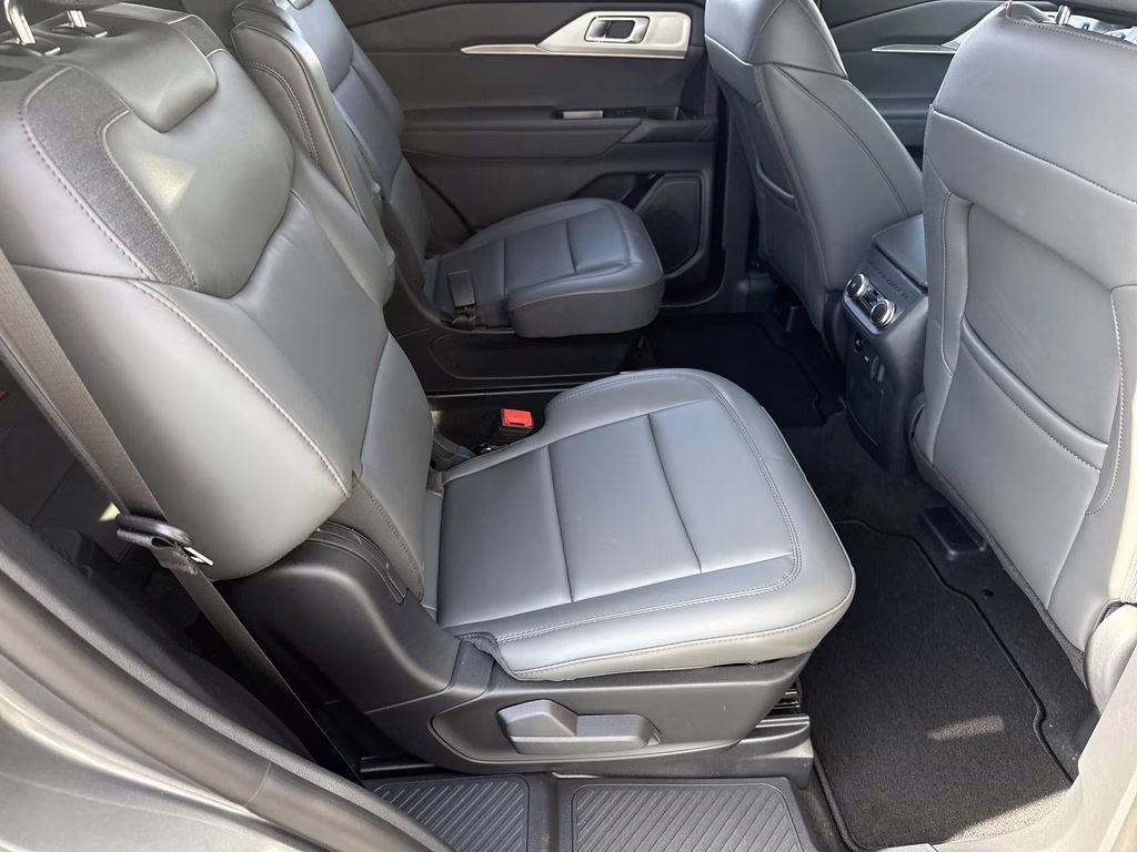 2026 Carbonized Gray Metallic Ford Explorer Active RWD SUV