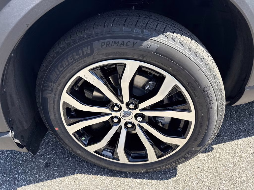 2026 Agate Black Metallic Ford Explorer ST-Line RWD SUV