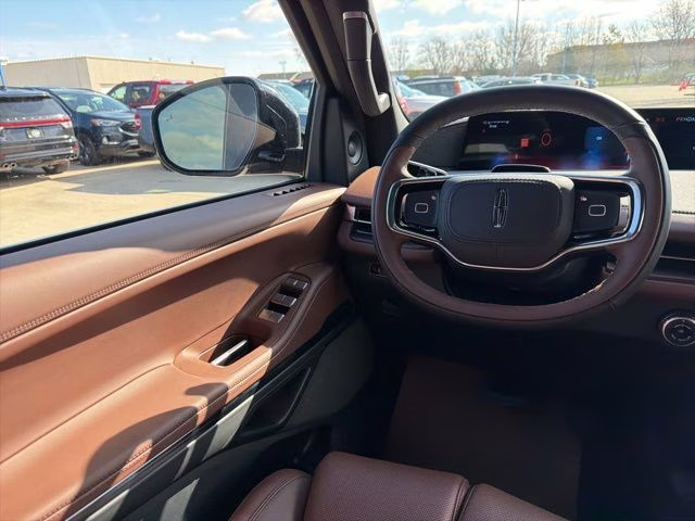 2026 Flight Blue Metallic Clearcoat Lincoln Navigator Reserve 4X4 SUV