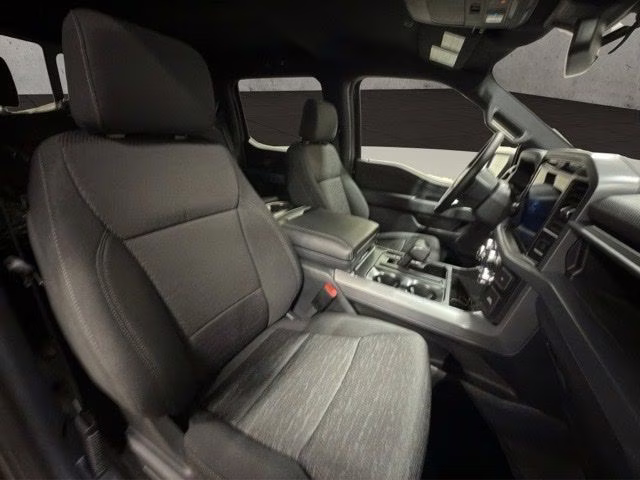 2026 Iconic Silver Metallic Ford F-150 XLT Black Appearance Plus 4X4 Truck