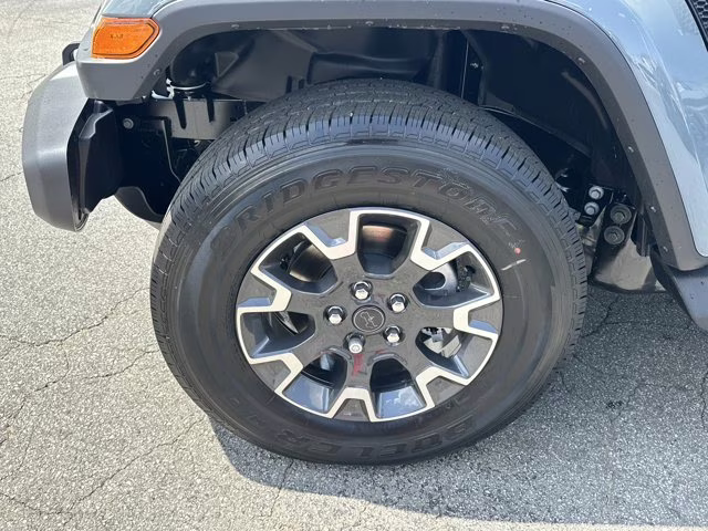 2026 Anvil Clear Coat Jeep Wrangler Sahara 4X4 Convertible