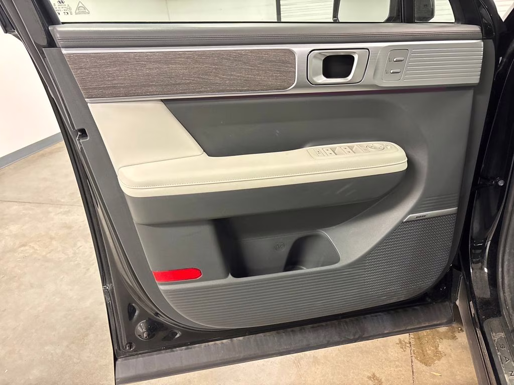 2025 Phantom Black Hyundai Santa Fe Calligraphy FWD SUV