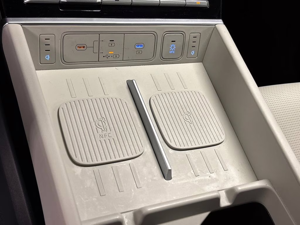 2025 Phantom Black Hyundai Santa Fe Calligraphy FWD SUV