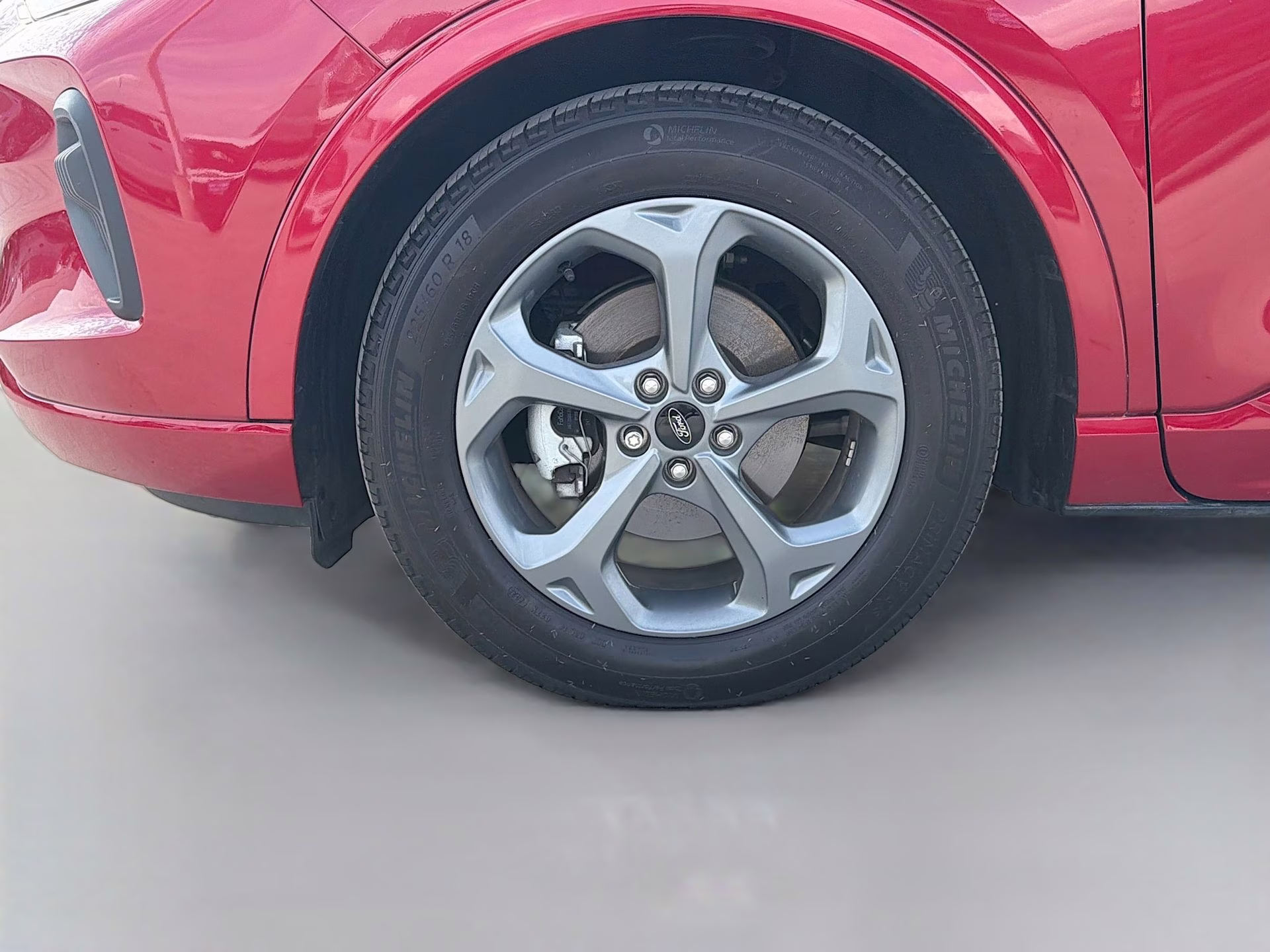 2023 Rapid Red Metallic Tinted Clearcoat Ford Escape ST-Line FWD SUV