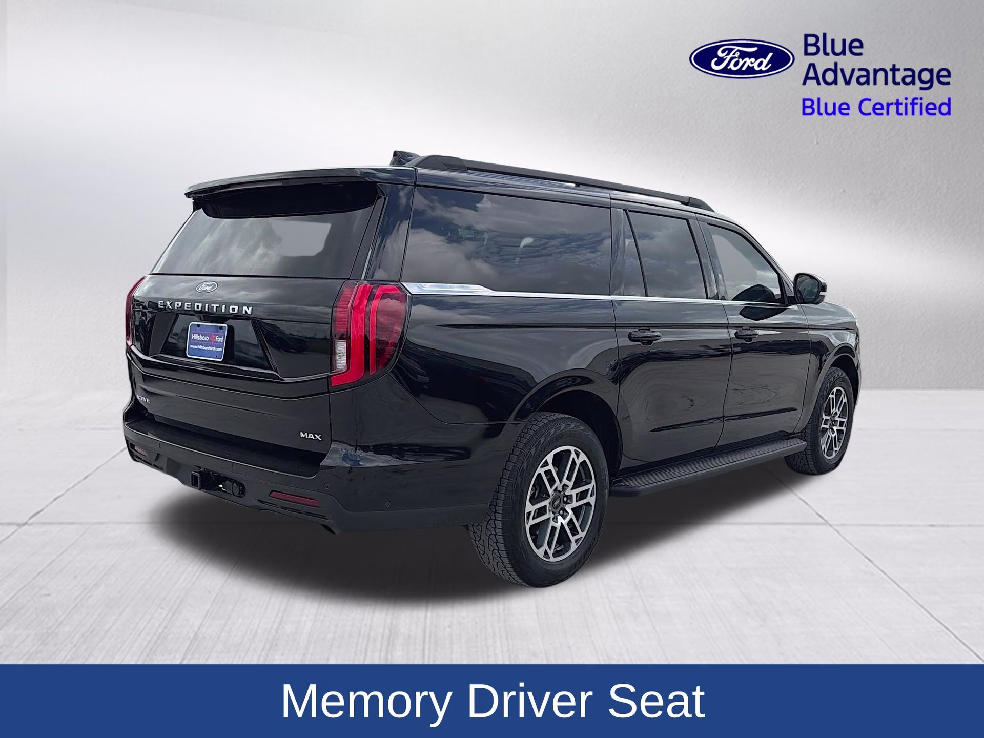 2025 Agate Black Metallic Ford Expedition Max Active 4X4 SUV