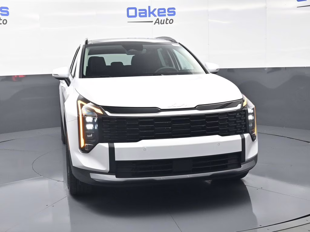 2026 Glacial White Pearl Kia Sportage EX FWD SUV