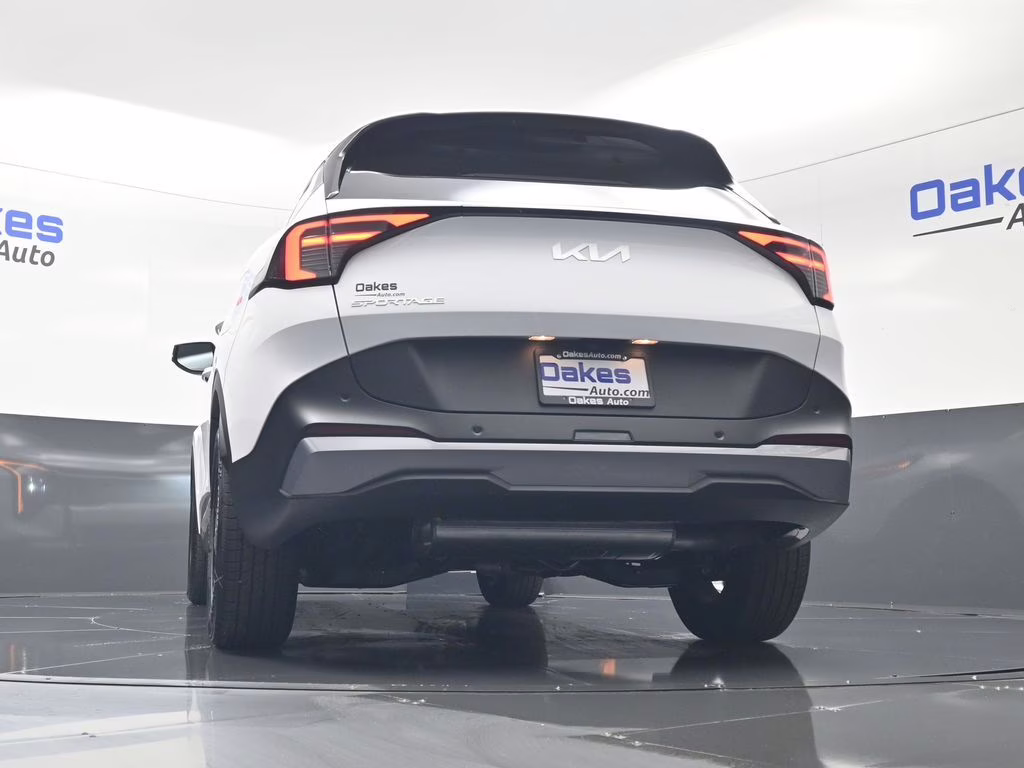 2026 Glacial White Pearl Kia Sportage EX FWD SUV