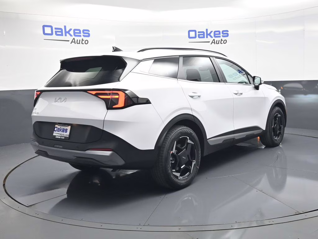 2026 Glacial White Pearl Kia Sportage EX FWD SUV