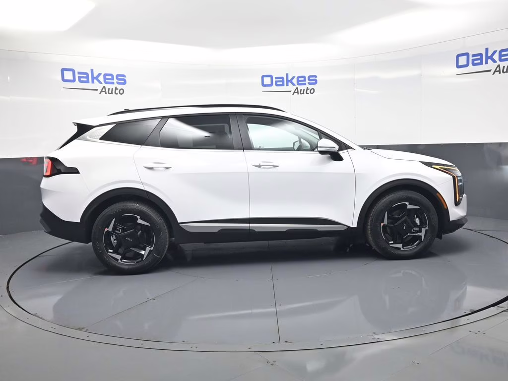 2026 Glacial White Pearl Kia Sportage EX FWD SUV