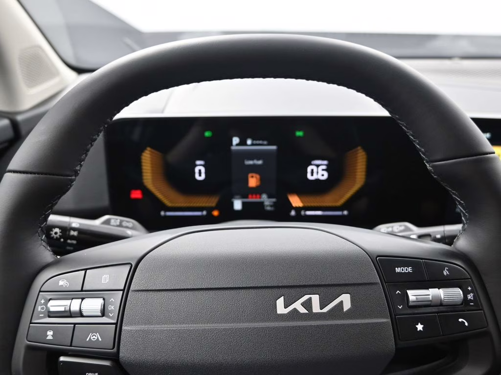 2026 Glacial White Pearl Kia Sportage EX FWD SUV