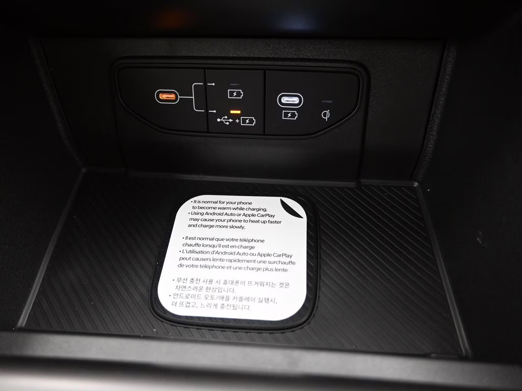 2026 Glacial White Pearl Kia Sportage EX FWD SUV