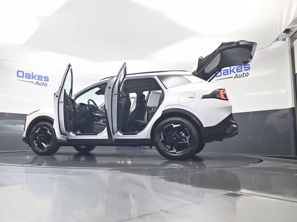 2026 Glacial White Pearl Kia Sportage EX FWD SUV
