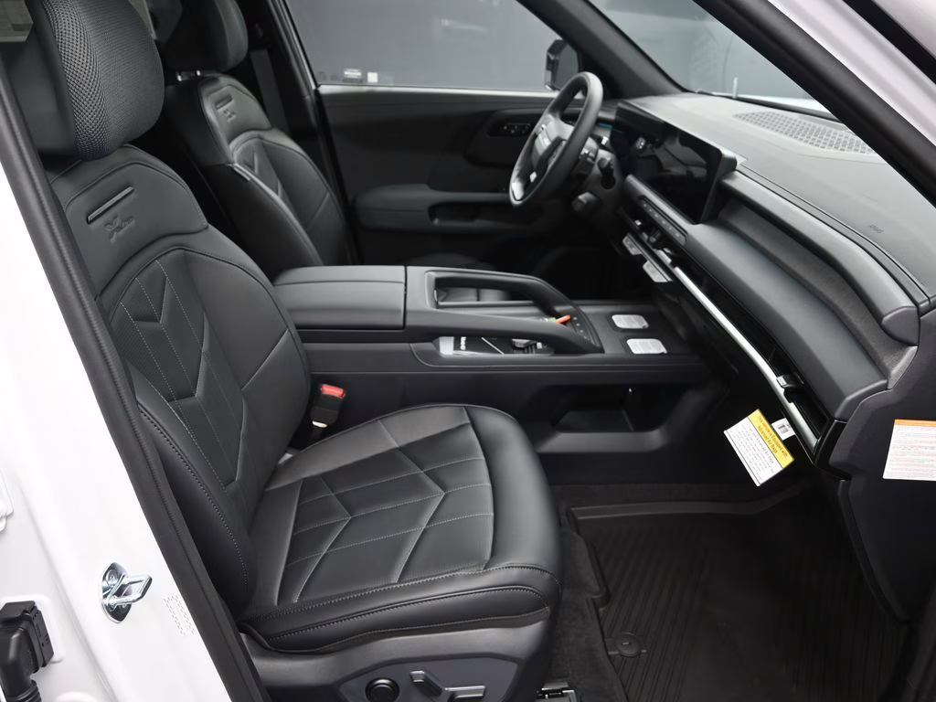 2027 Glacial White Pearl Kia Telluride Hybrid X-Line SX AWD SUV